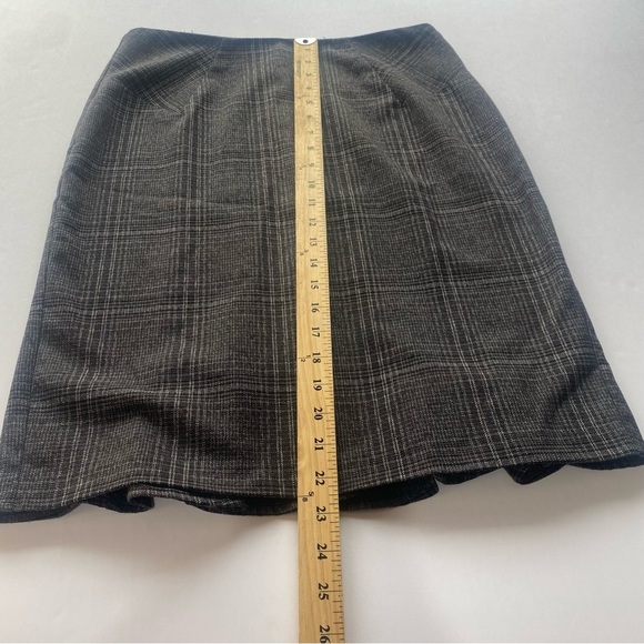 B. Wear plaid‎ pencil skirt flare hem size 11 rayon gray pre owned zipper casual - Picture 5 of 15